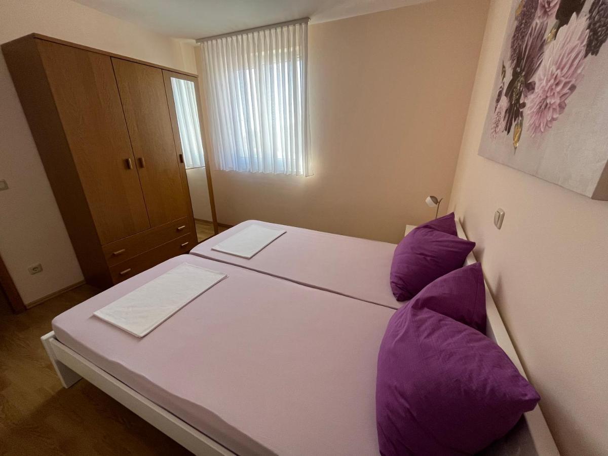 Apartmani Emil Трогір Екстер'єр фото