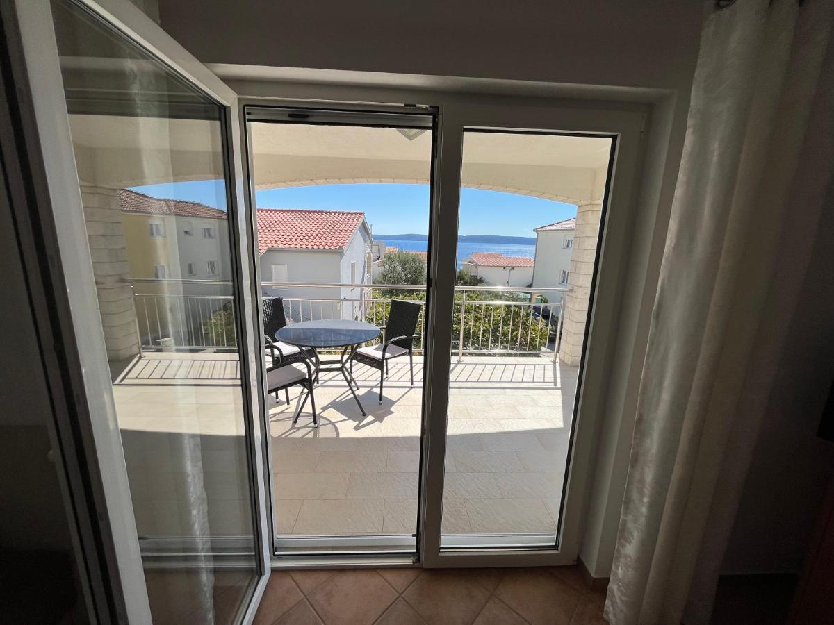 Apartmani Emil Трогір Екстер'єр фото
